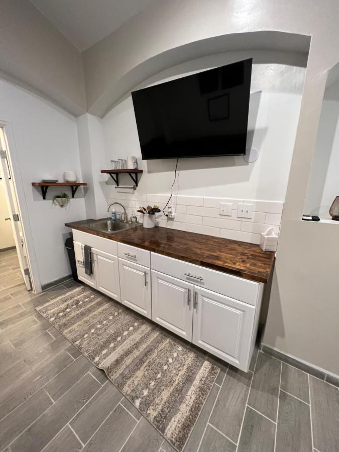 Tiny Home El Paso Exterior photo